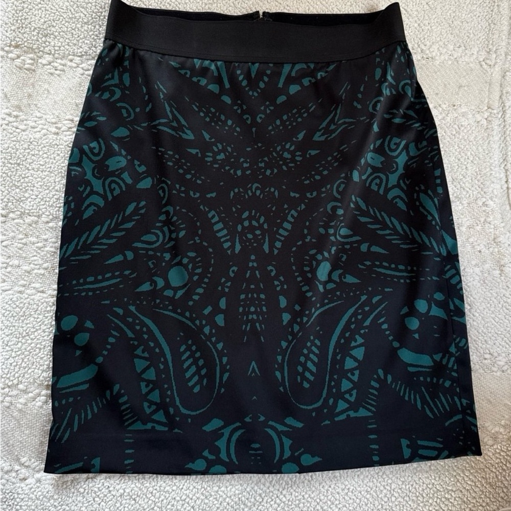 Express Black and Teal Patterned Pencil Skirt